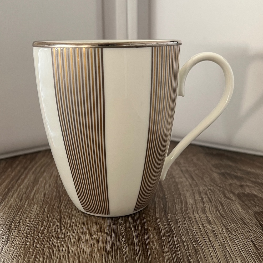 Tiffany & Co. mug‎